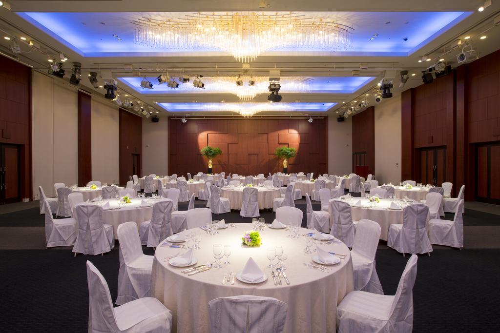 Hotel Granmirage Uozu Екстер'єр фото