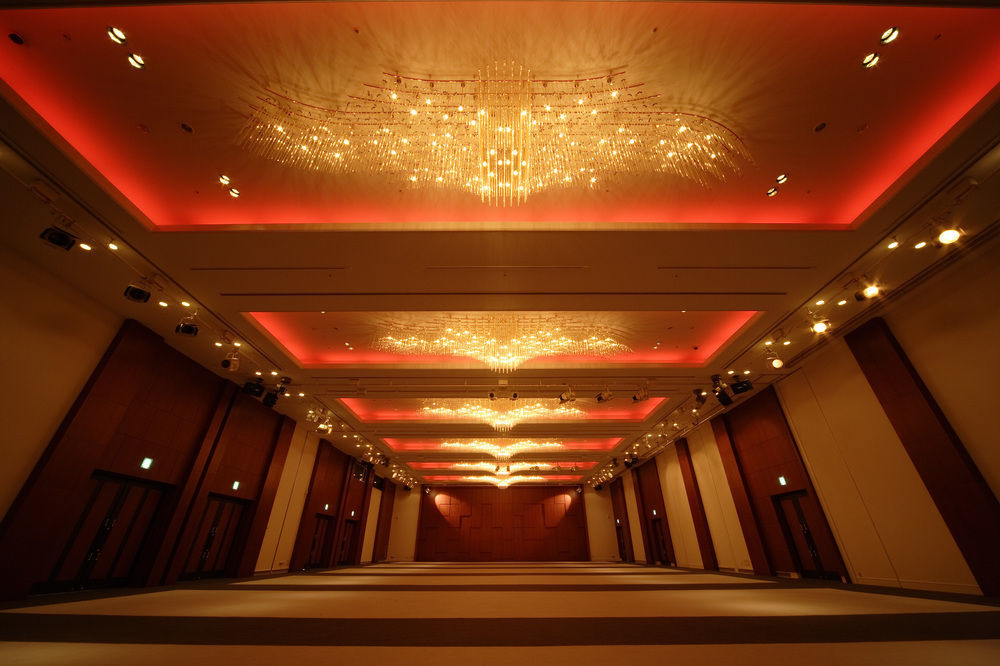 Hotel Granmirage Uozu Екстер'єр фото