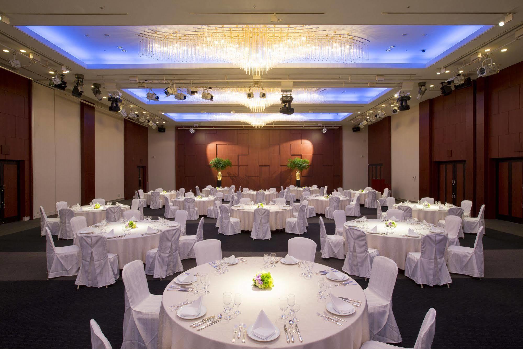 Hotel Granmirage Uozu Екстер'єр фото